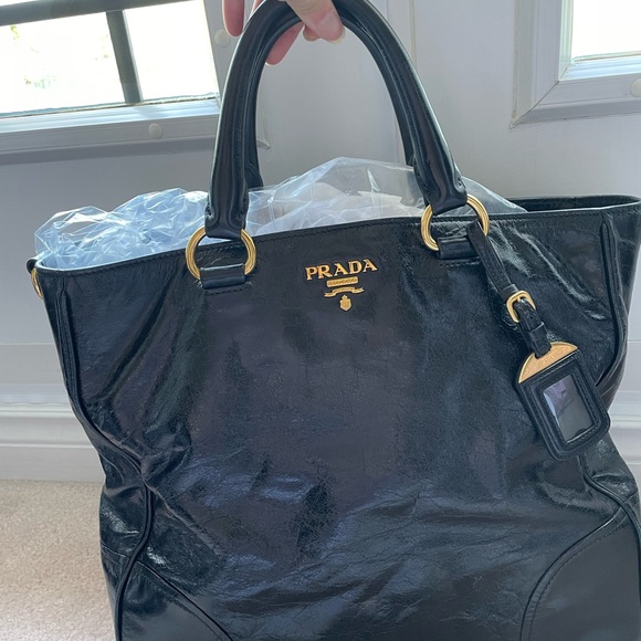 Prada Authentic Tote bag - Picture 3 of 11